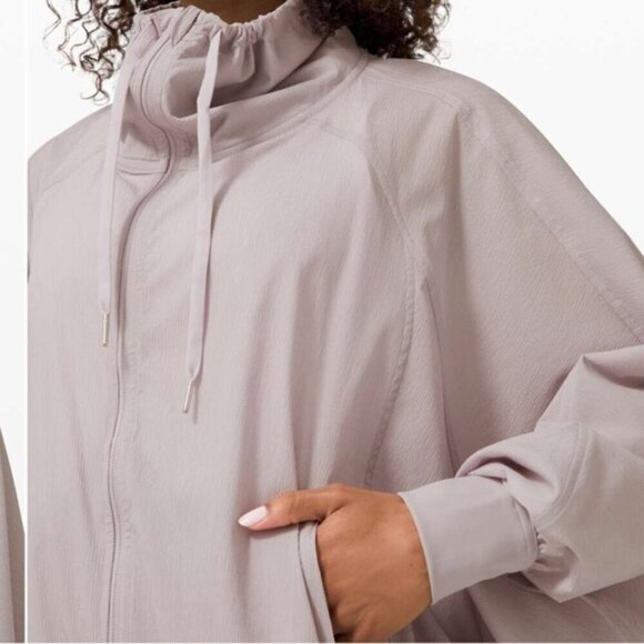 NWT ⭐️Lululemon New Rituals Jacket ⭐️ - Picture 10 of 10